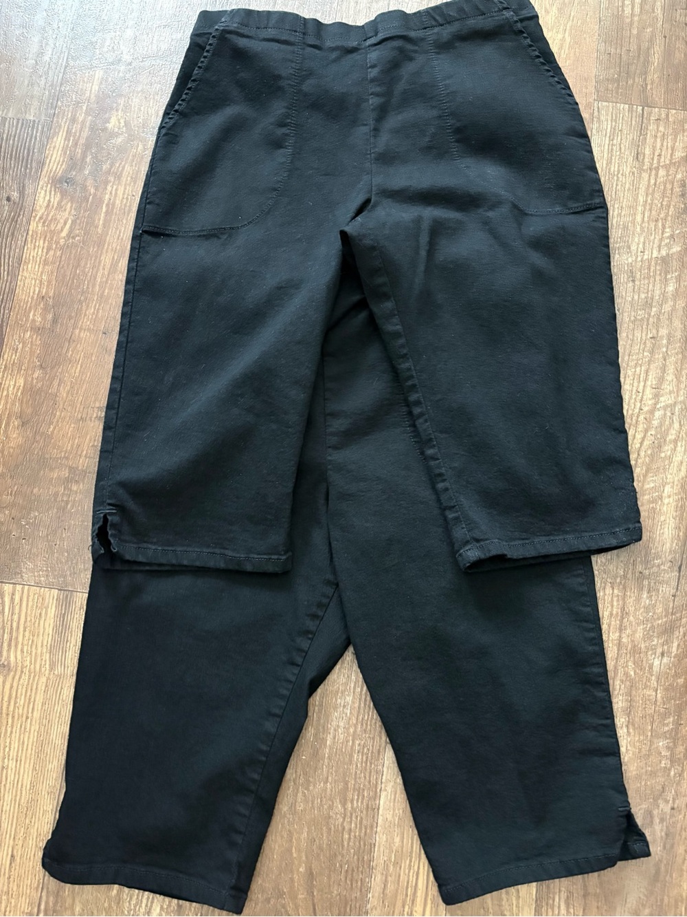 NWT Set of 2 Denim Petite Capris
